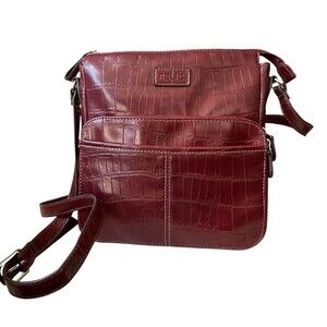 RELIC Crossbody Shoulder Bag Maroon Burgundy Faux Leather Adjustable Strap 9x9"